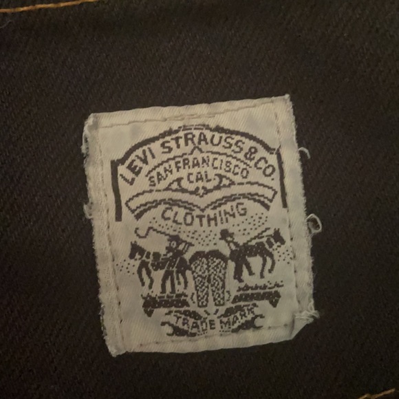 Levi’s Vintage White Label/Tag Repurposed Black Distressed Denim Shorts - Picture 5 of 15